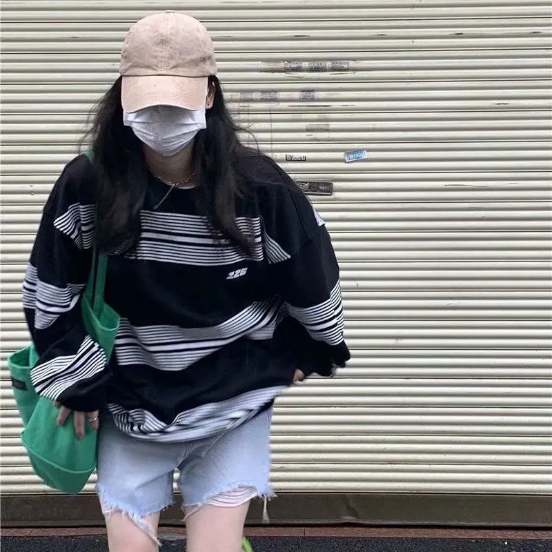 国潮牌情侣嘻哈条纹印花圆领女卫衣