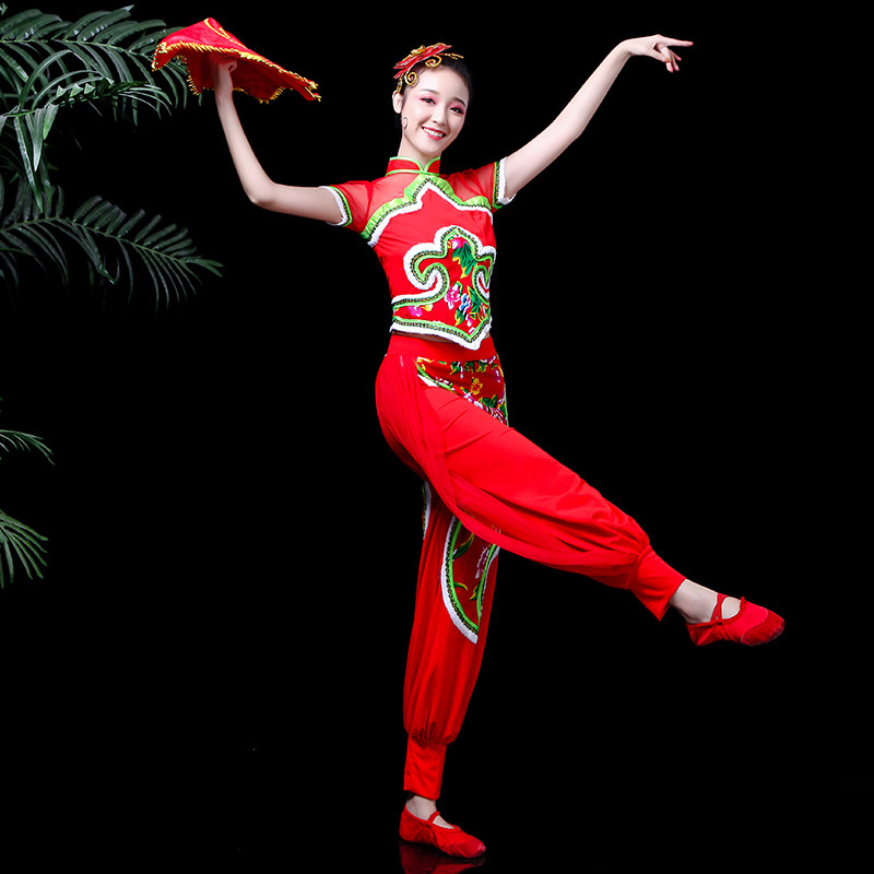 高档秧歌舞蹈服装女2020年新款东北二人转演出服民族中国风广场舞