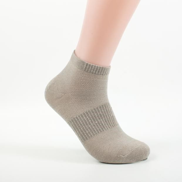 新品夏季薄款中腰短筒网眼亚麻袜子纯亚麻男女干爽透气短袜防臭袜