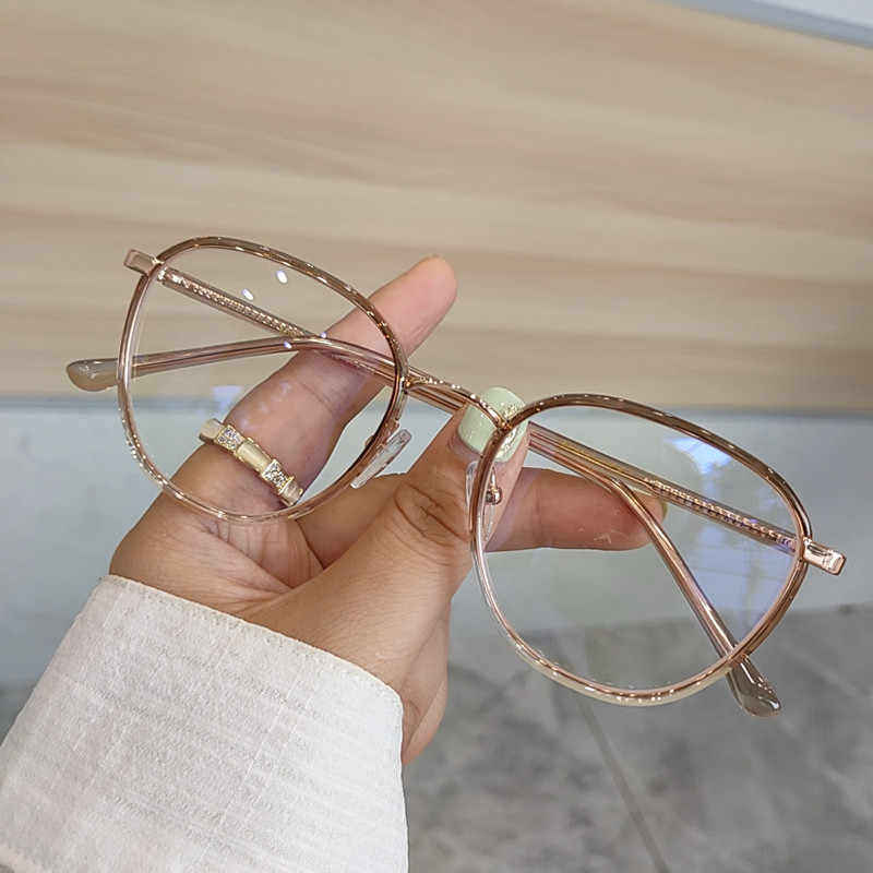 cl小红书茶色眼镜防蓝光近视女圆形防辐射网红款眼睛框架可配有度