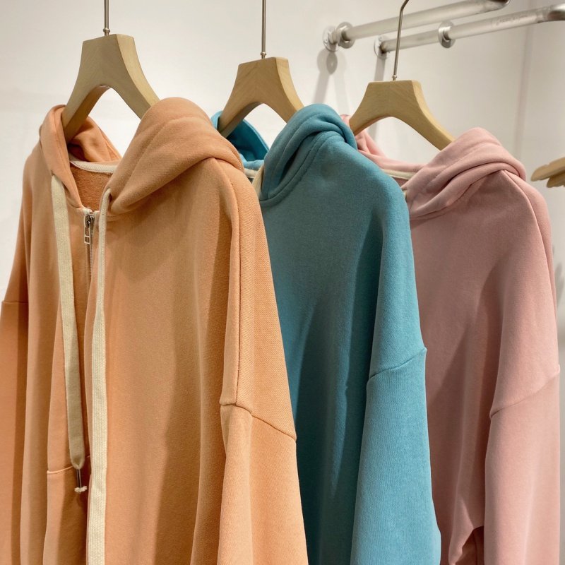 欣欣服饰女士上衣自留带帽卫衣外套减龄百搭卫衣