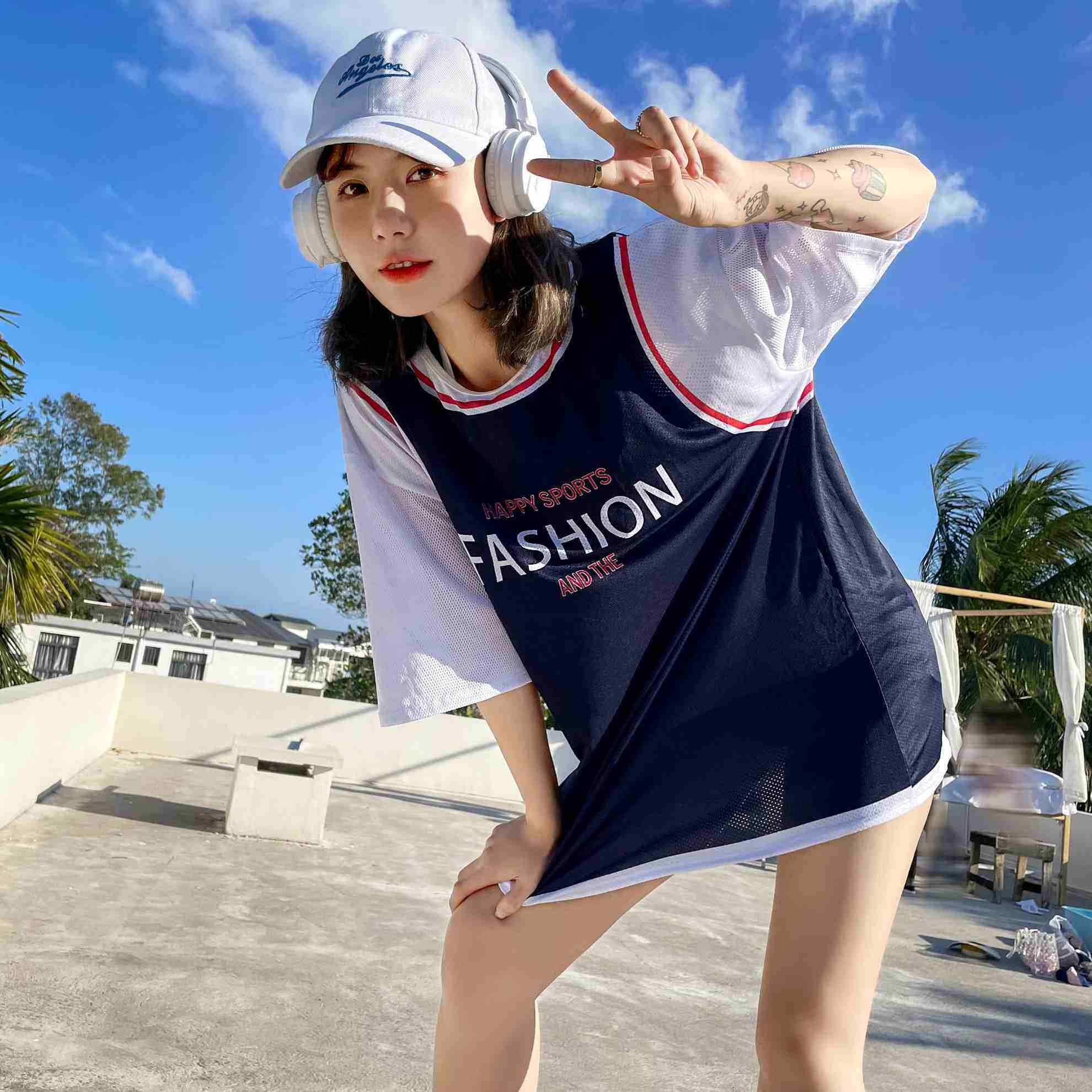 泳衣2021泳装上课平胸适合新款保守女夏短裤时尚仙气小个子学生