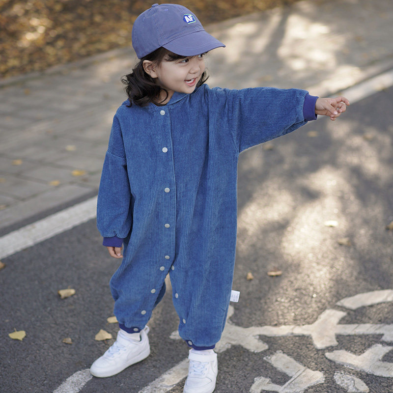 宝宝连体罩衣灯芯绒外穿一体女婴儿全身防脏男儿童洋气连身爬行服