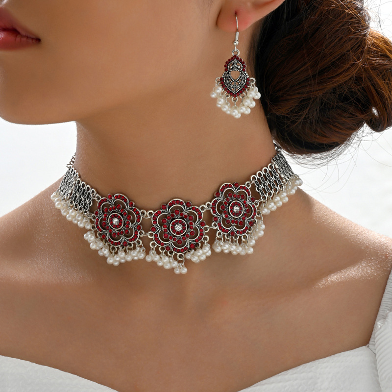 波西米亚风简洁金属复古闪钻玫瑰花珍珠两件套项链耳环组合套装女