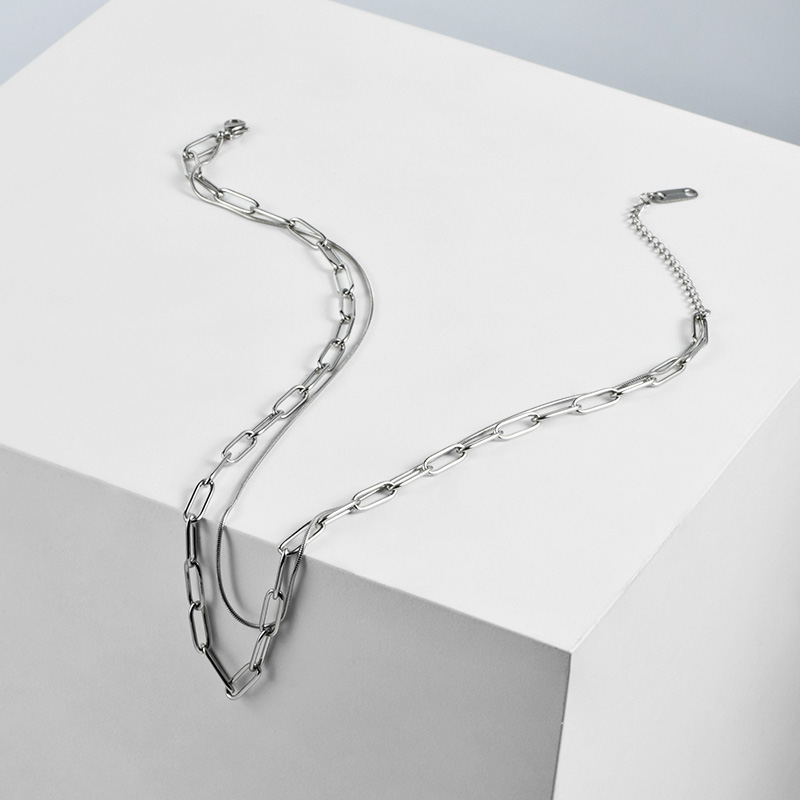 LaraineYin小众高级感叠戴项链一体设计钛钢锁骨链镀18k金