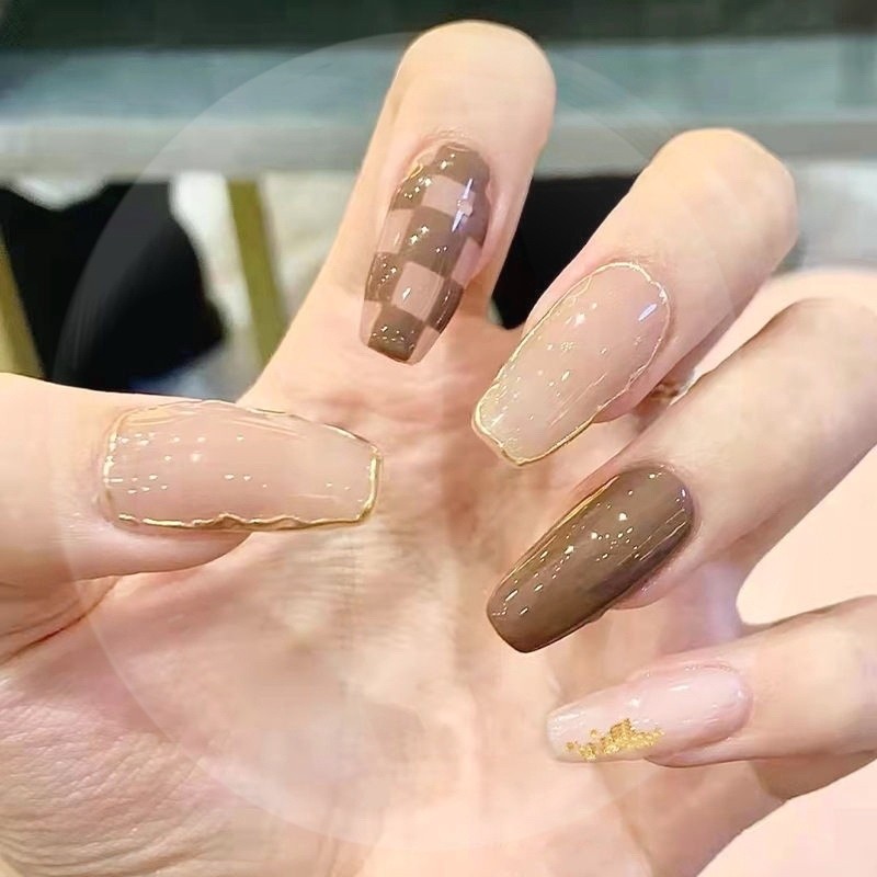 棋盘假指甲贴片美甲成品2021新款可拆卸网红穿戴甲中长款甲片显白