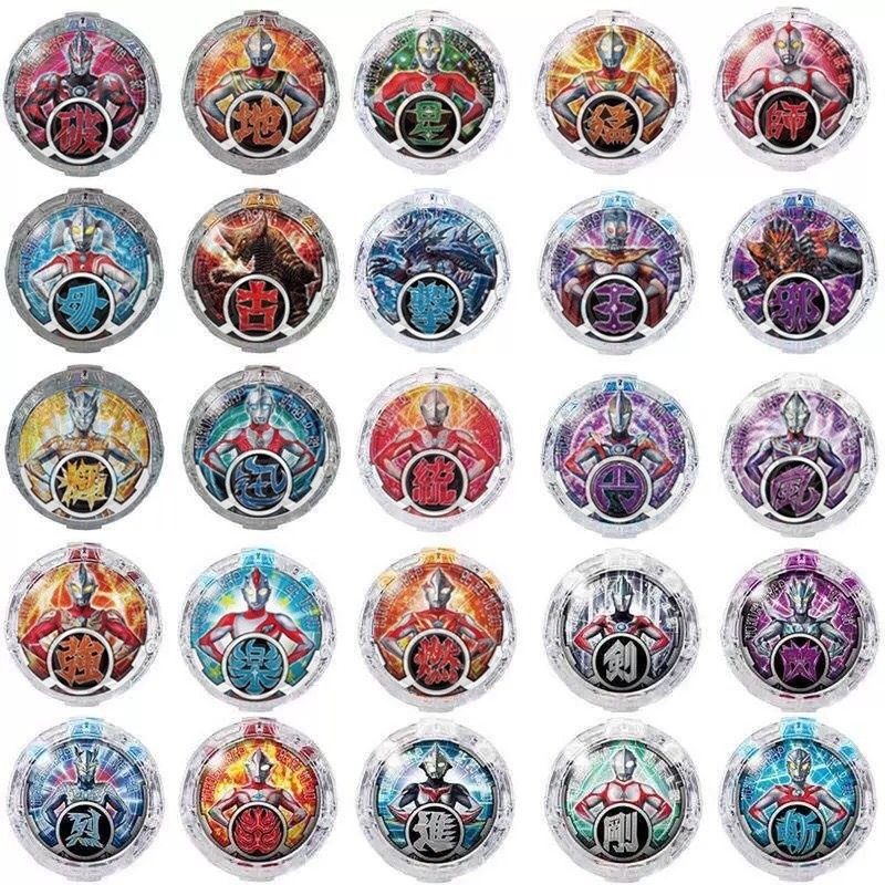 万代罗布奥特曼水晶三四五弹迪迦变身器回旋闪光维克特力联动中文