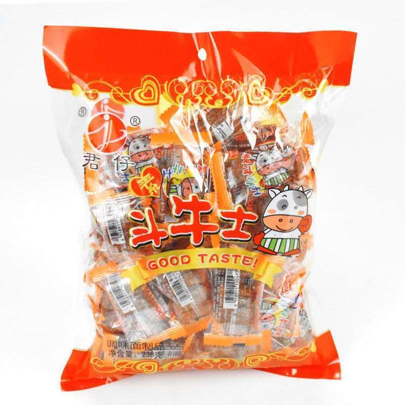 君仔斗牛士 辣条大刀肉辣块8090后儿时零食大礼包麻辣小面筋包邮