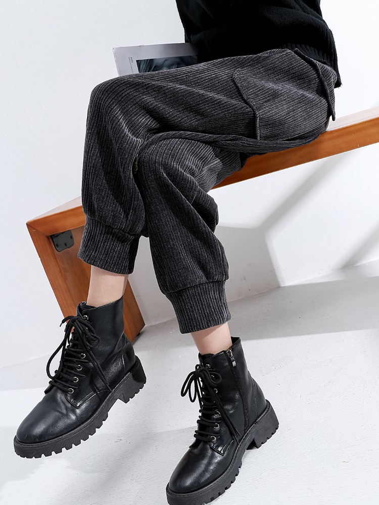 显瘦纯色灯芯绒裤子女小脚裤萝卜裤学生运动风条绒束脚裤休闲长裤