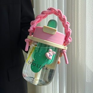 水杯女生高颜值吸管杯夏季便携式2023新款带茶隔塑料可爱儿童杯子
