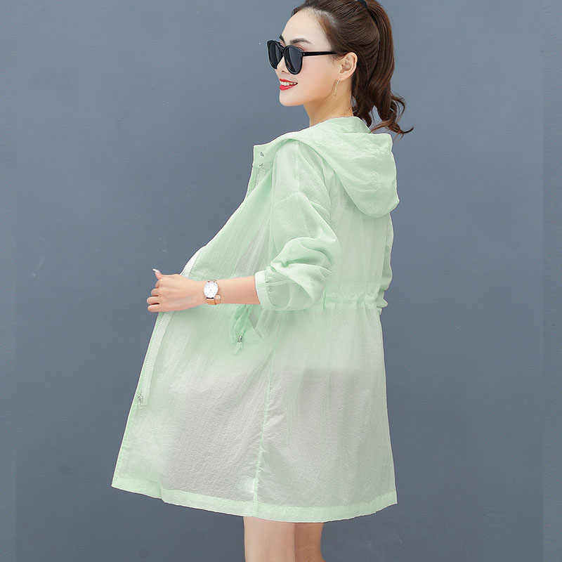 2021夏季防晒衣女中长款长袖连帽沙滩防嗮服宽松大码透气轻薄外套