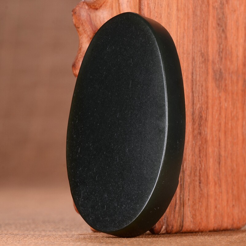 一级细料和田玉塔青挂件美女 重36.35克