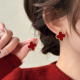 韩国红色四叶草耳钉女纯银小众设计感高级百搭耳饰2023年新款耳环
