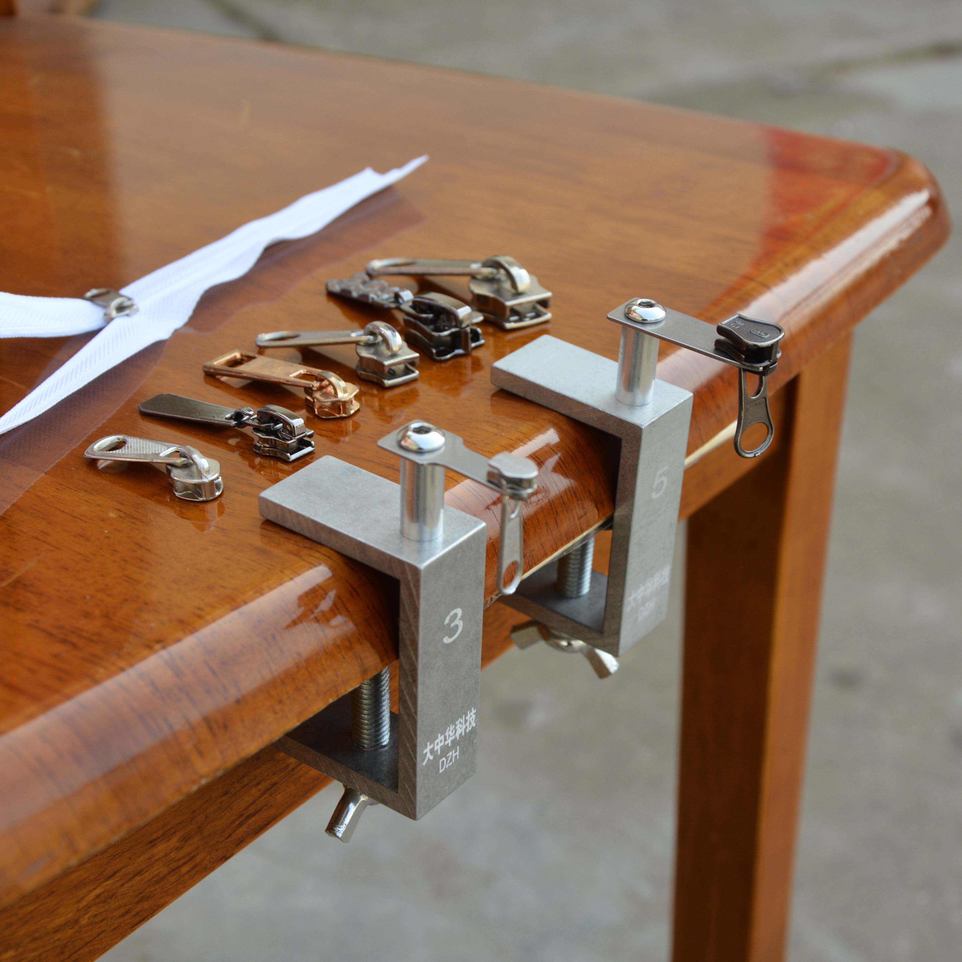 穿拉链头工具上拉头磨具穿拉链头夹具手工上拉链头