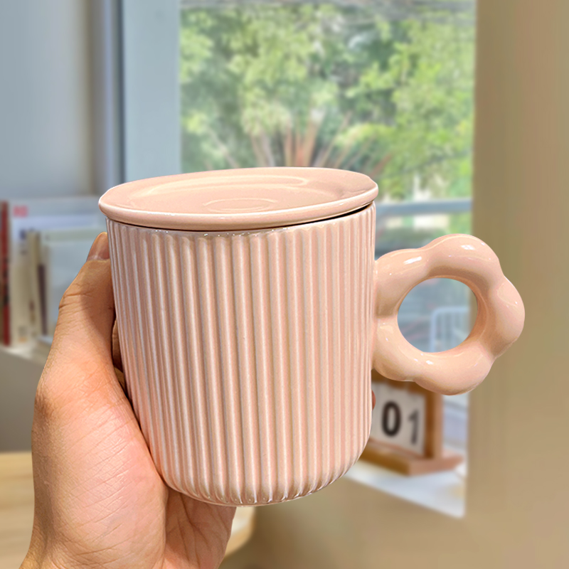 陶瓷水杯高颜值陶瓷马克杯带盖勺女生小清新办公室早餐咖啡喝水杯