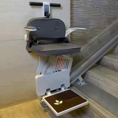楼道座椅电梯别墅家用电动爬楼机老人上楼代步神器直线楼梯升降机
