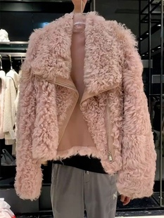 冬季新款粉色翻领羊羔绒毛毛外套皮毛一体气质高级感毛茸茸皮草女