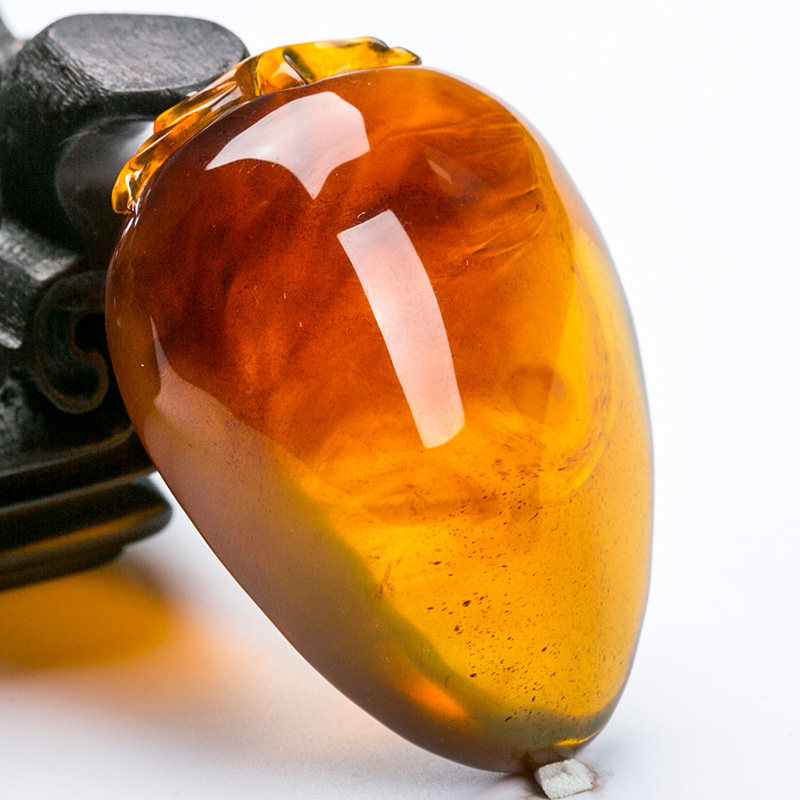 18.3g天恒缅甸琥珀 茶珀【寿桃】挂件
