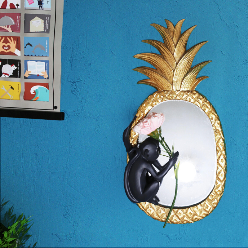 愿一自营 精致金色典雅创意猴子爬菠萝镜子 文艺墙饰墙镜化妆镜