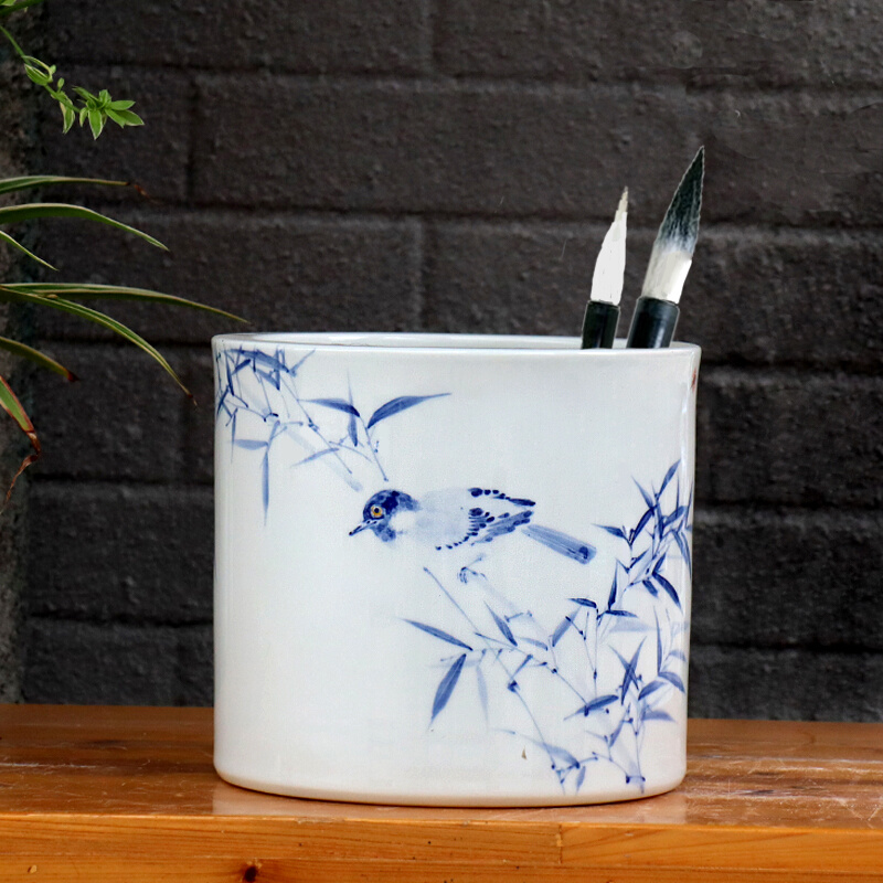 景德镇陶瓷器笔筒手绘青花瓷桌面收纳摆件超大毛笔桶收藏涂玉平