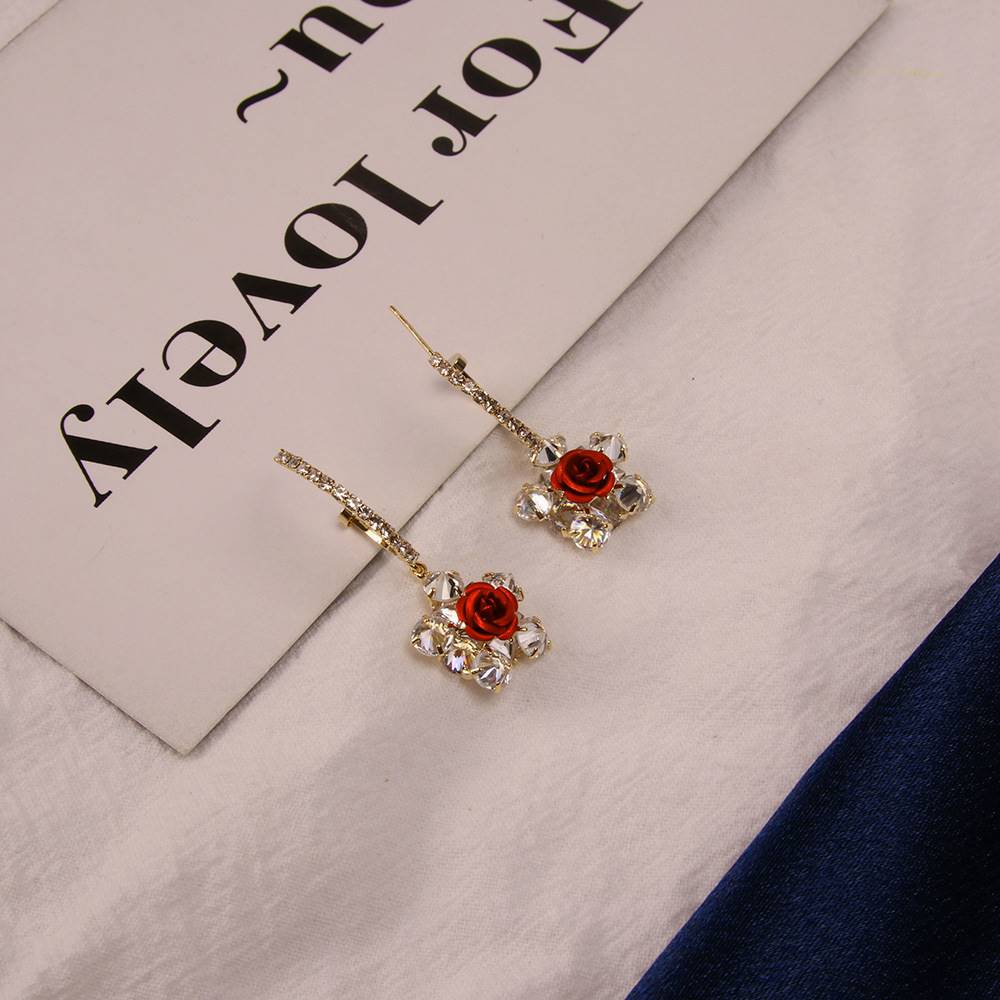 推荐-New sweet earrings women's exquisite crystal zircon flo