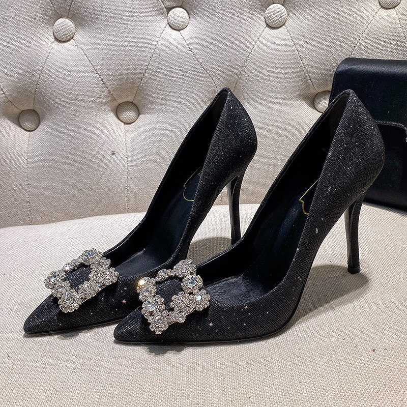 一折镶钻单鞋细跟尖头_2021春季新款水晶鞋亮片黑色尖头细跟单鞋年会