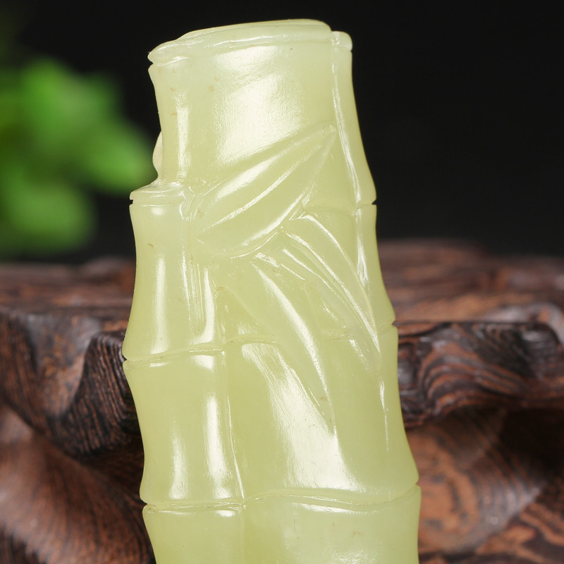 【黄口料】和田玉节节高挂件 29克