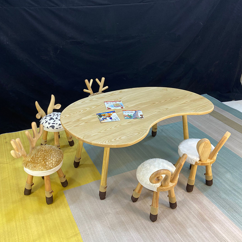 幼儿园实木桌椅组合套装一桌四椅原木白蜡木儿童幼儿桌画室可定制
