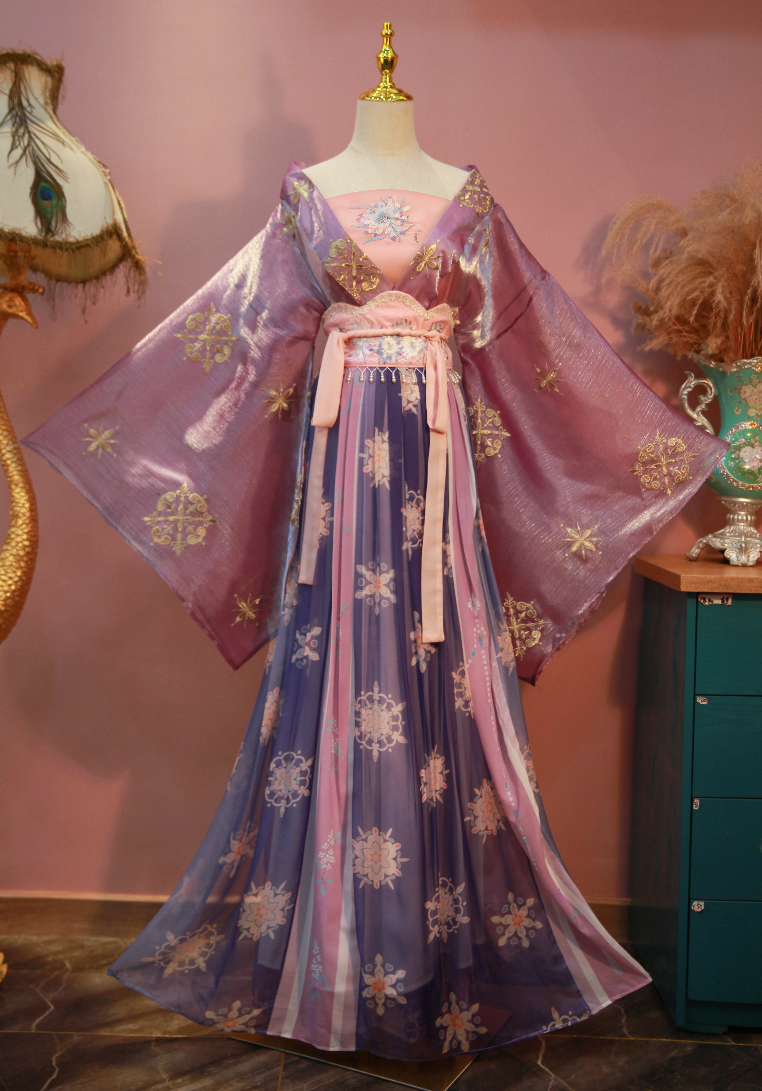 特价陛下兰他惜_2021陛下兰他惜原创新款大唐荣耀改良汉服露肩仙气