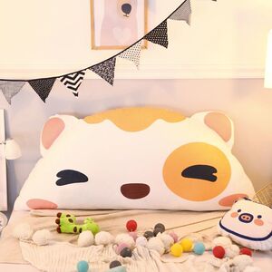 卡通床头软包儿童房图片