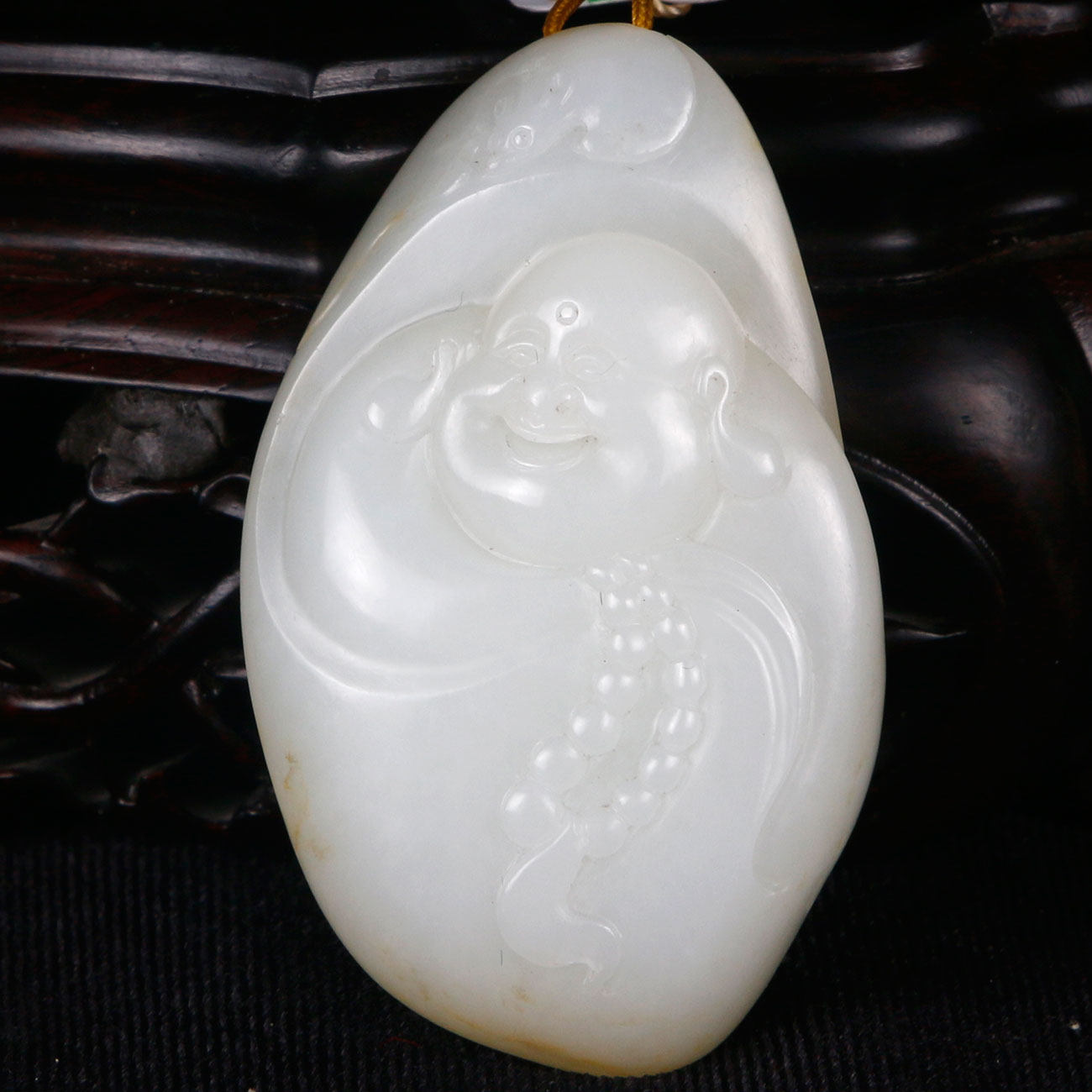 国家级玉雕大师【陶虎】作品和田羊脂白玉籽料挂件弥勒佛 45克