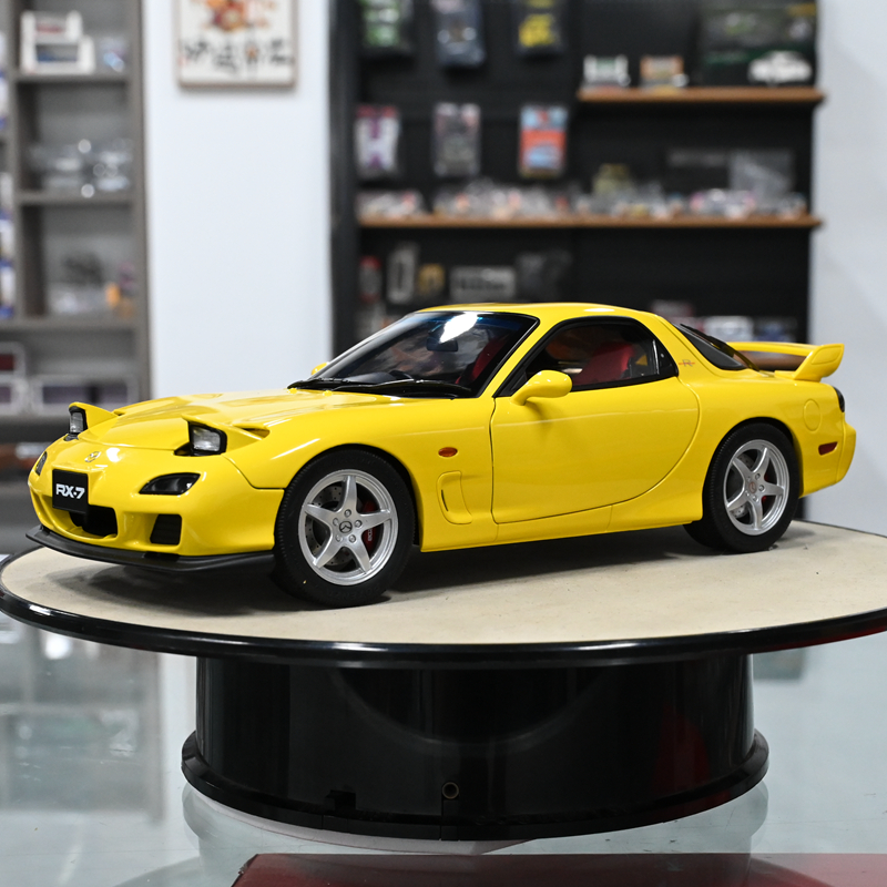 PM POLAR MASTER 1:18  RX7 马自达 合金汽车模型 黄 成品收藏