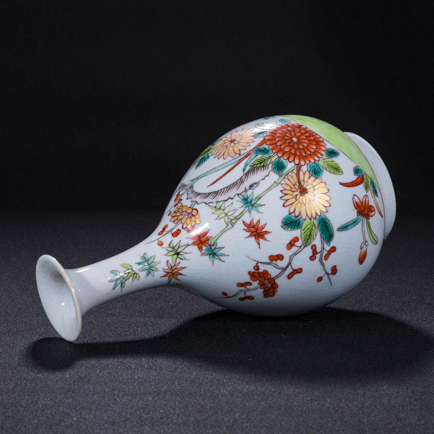 五彩花卉玉壶春 中国高级工艺美术师作品