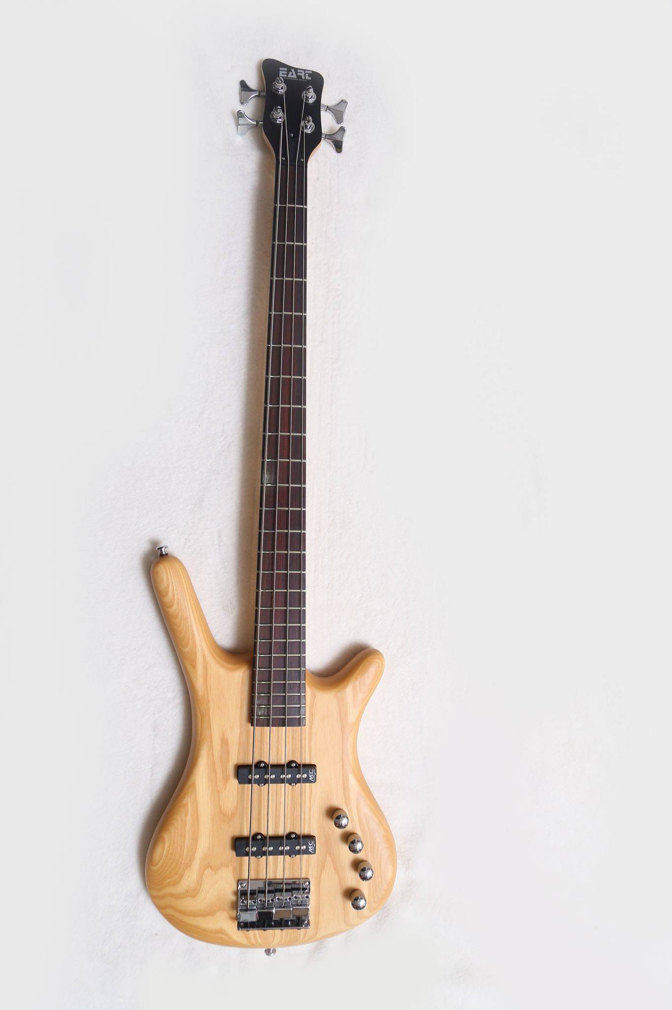 雅特电贝司ebw002北美桤木新款掌柜推荐女通用演出专用一件包邮