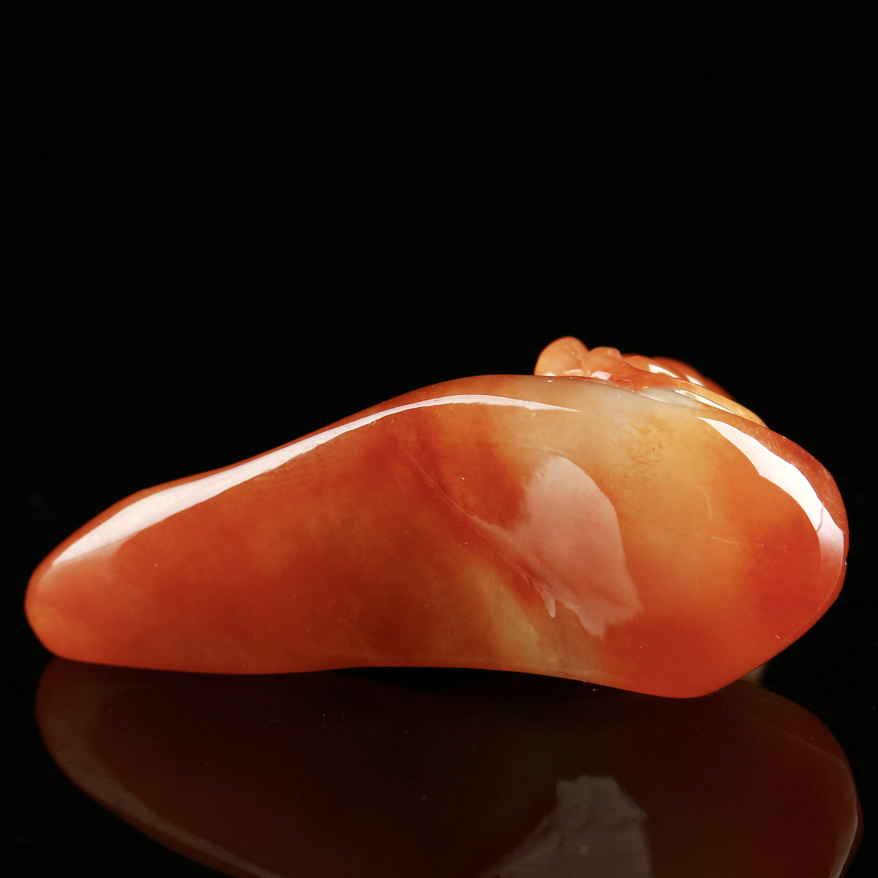 老坑细糯种红翡悟道手玩件 22.58g