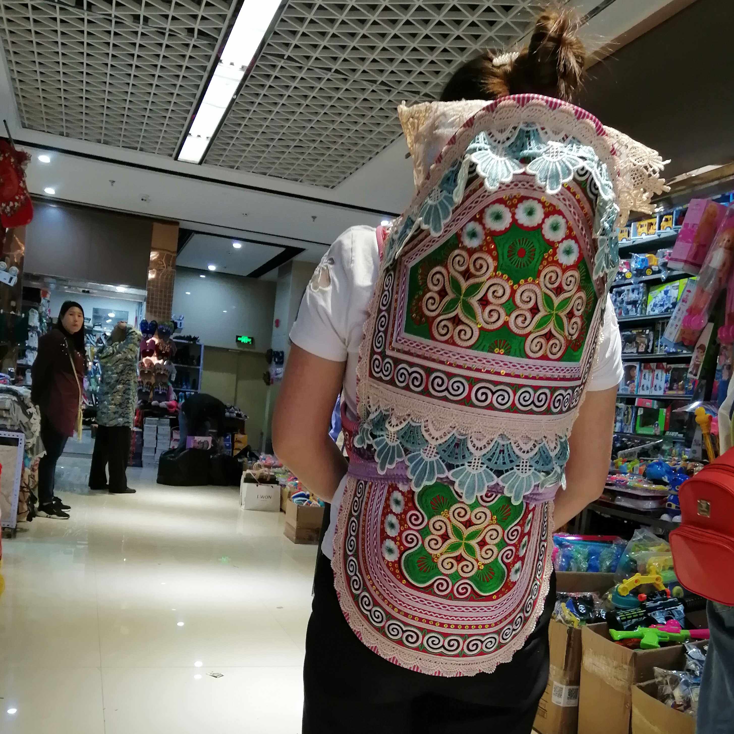 绣花背扇云贵川新款老式带娃神器四季通用多功能民族