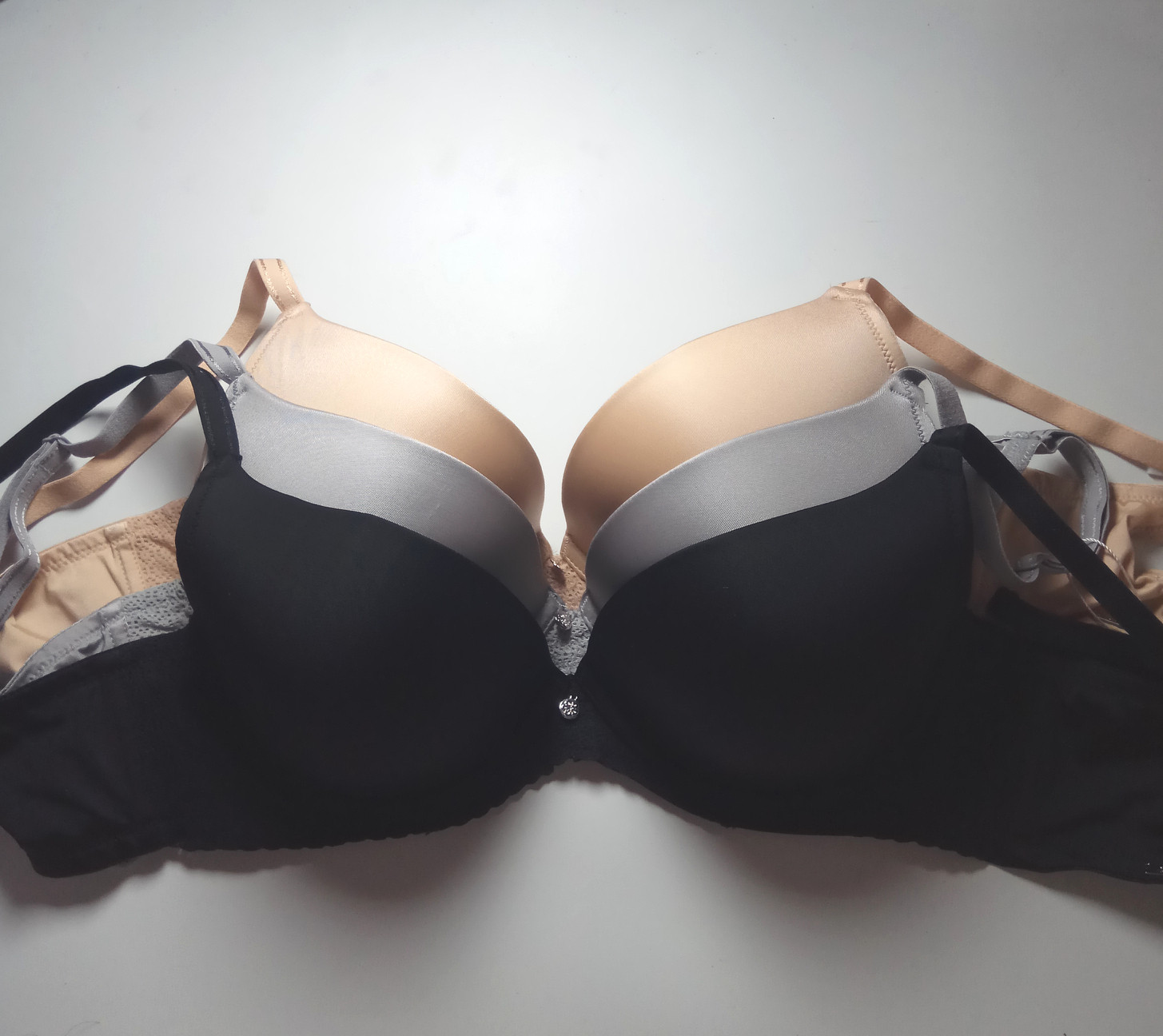 无钢圈大码内衣薄款光面透气大罩杯美背女士聚拢文胸秋冬无钢圈