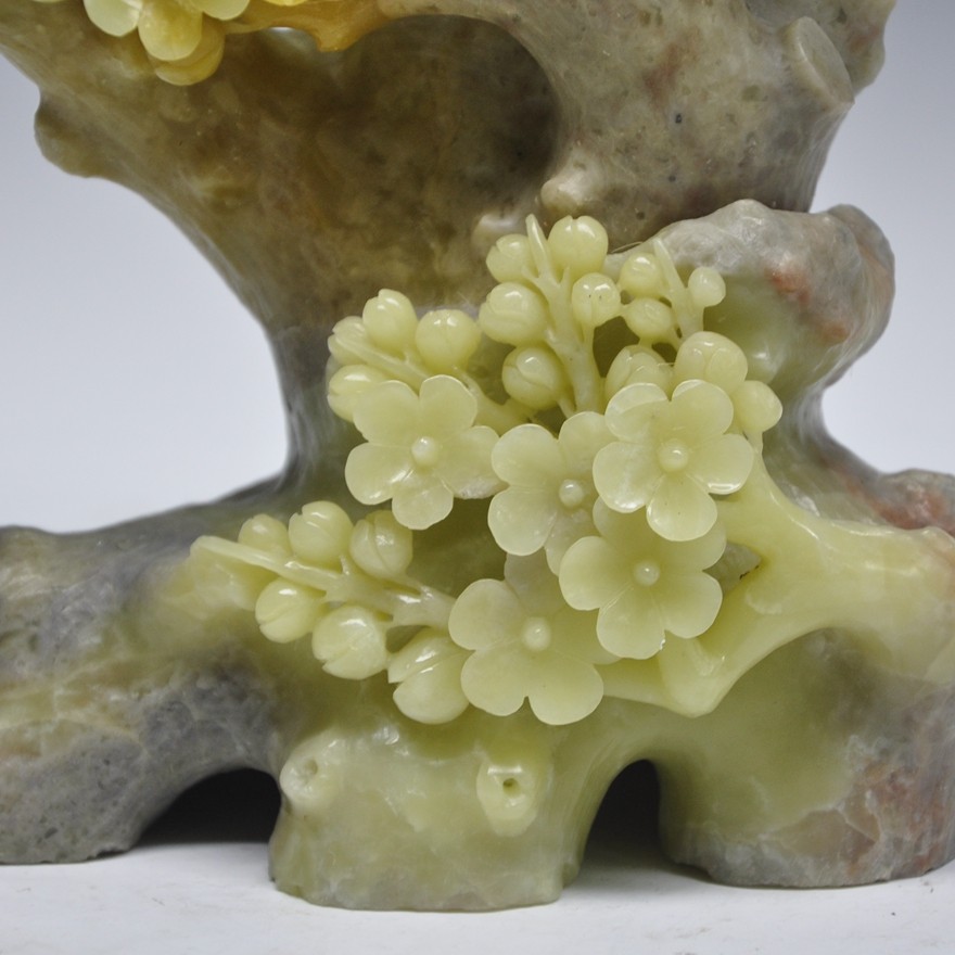 青田金玉冻精品摆件《梅花》 精雕细琢 收藏佳品