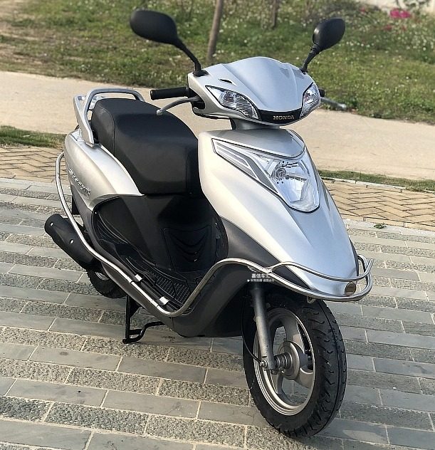 二手本田新款睿御110cc踏板车摩托车女装燃油四冲程整车代步省油