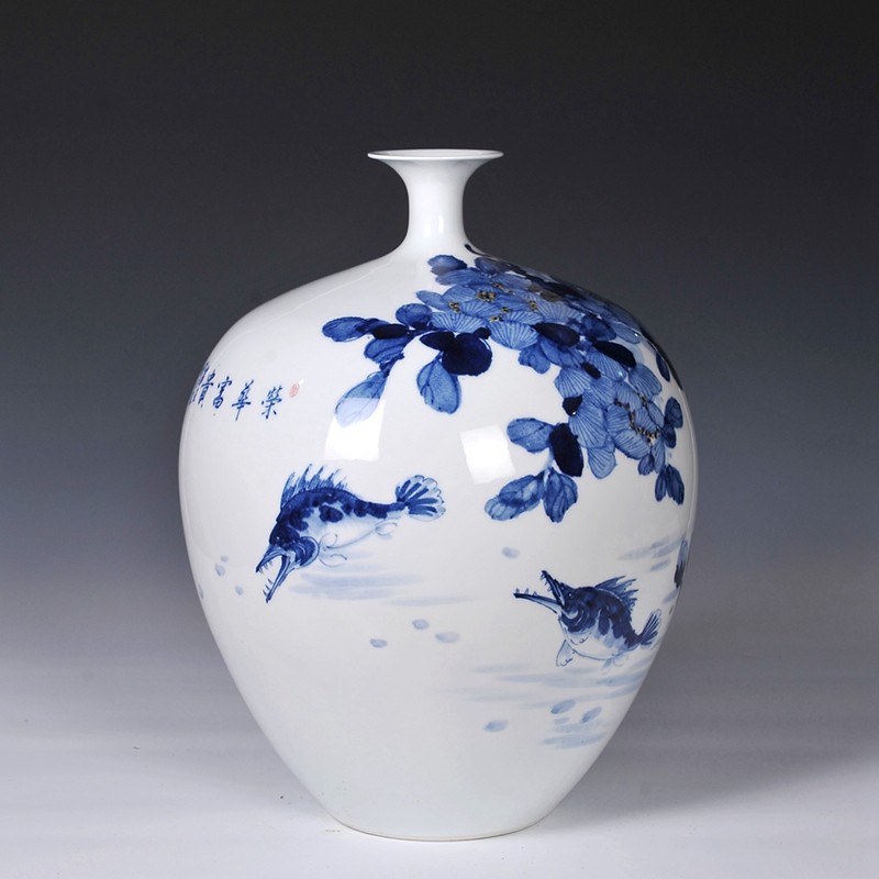 中国工艺美术大师 杨苏明 国家级大师作品 青花瓶(荣华富贵)