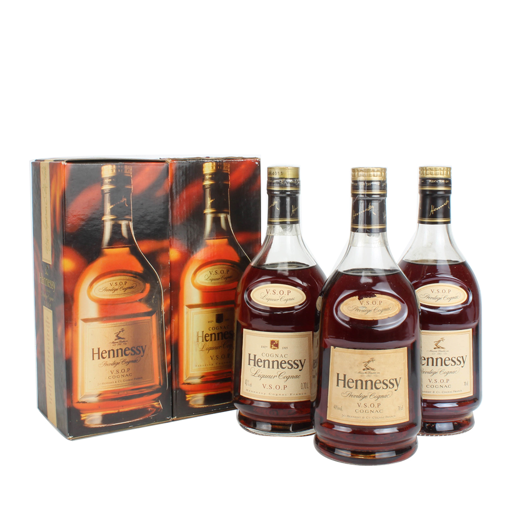 33.90年代轩尼诗vsop 40度700ml*3瓶 拍卖