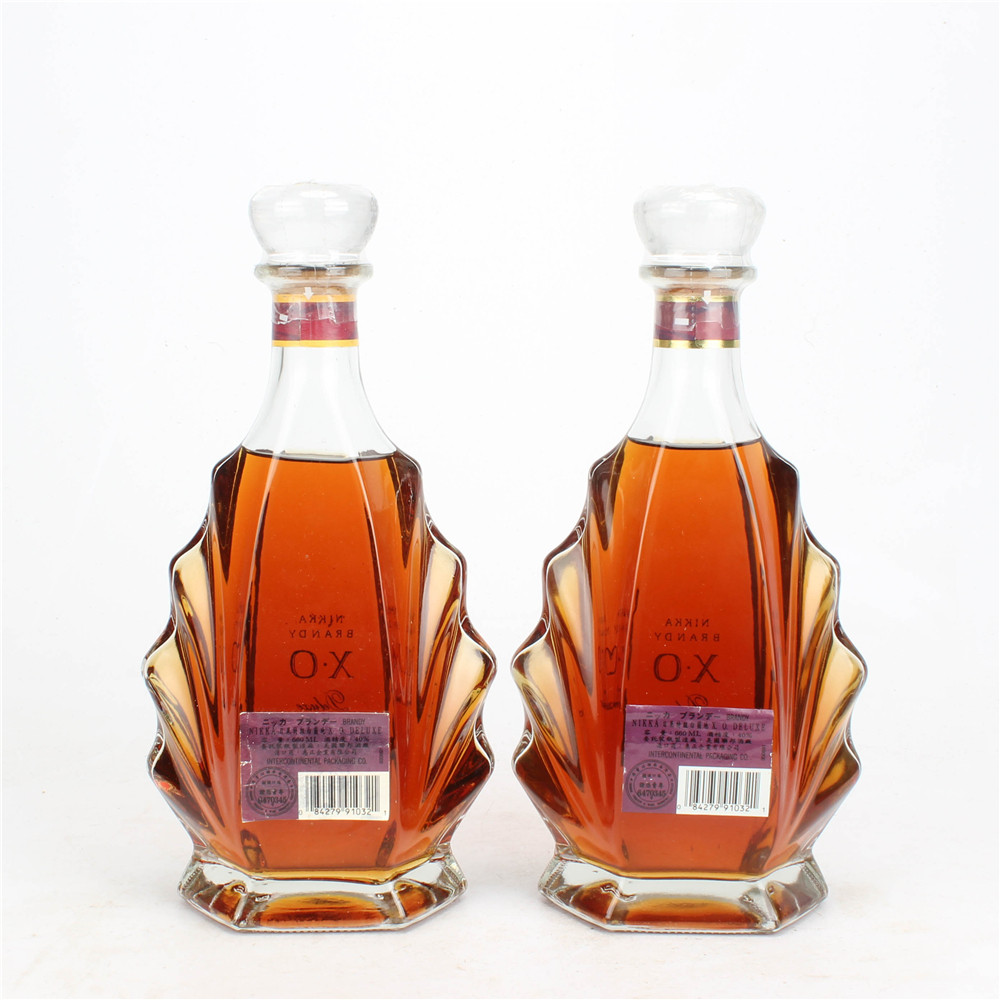 73.80年代nikka xo白兰地40度660ml*2老洋酒收藏