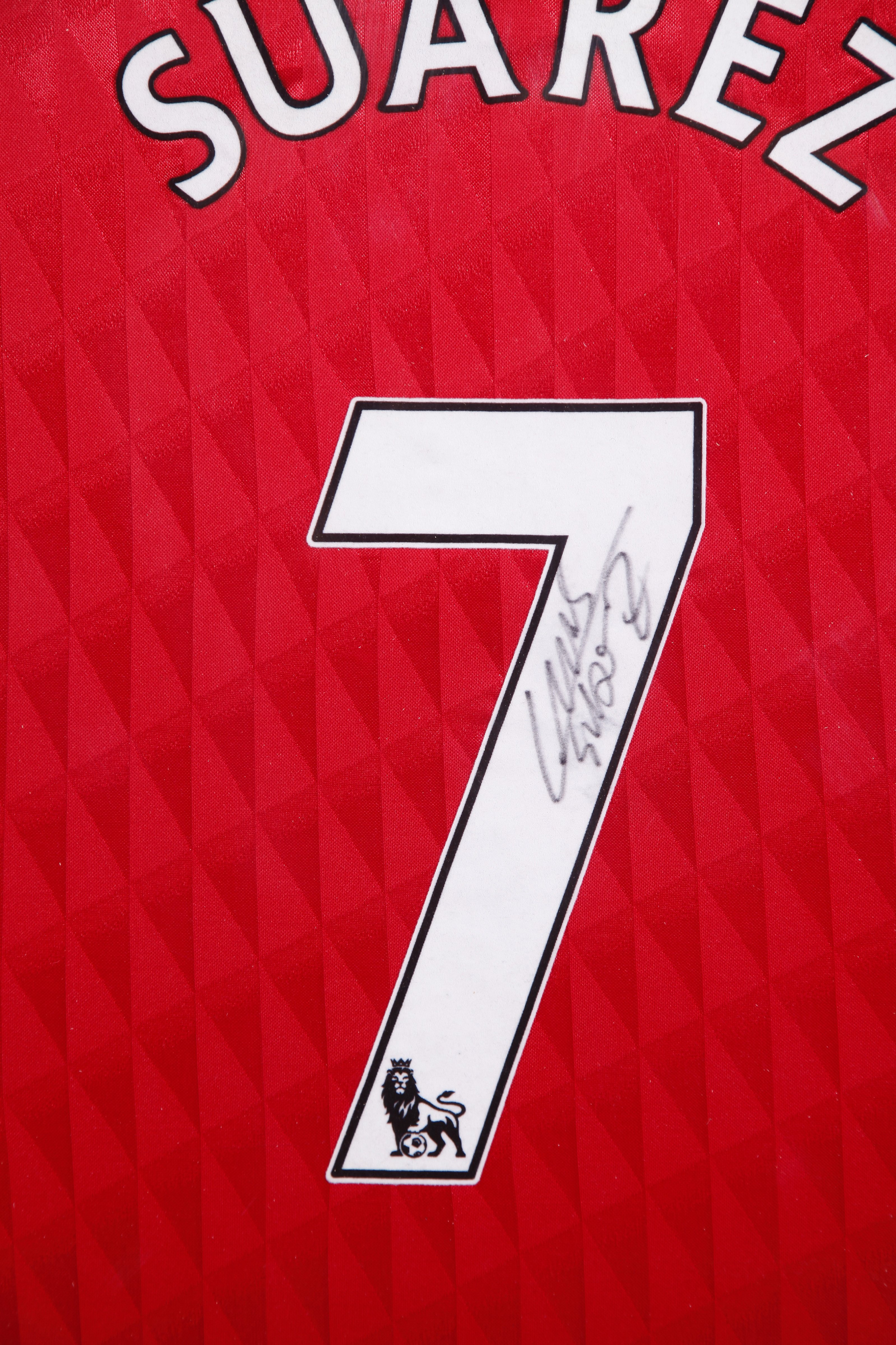 【权威提供】苏亚雷斯 亲笔签名 11-12赛季利物浦主场球衣