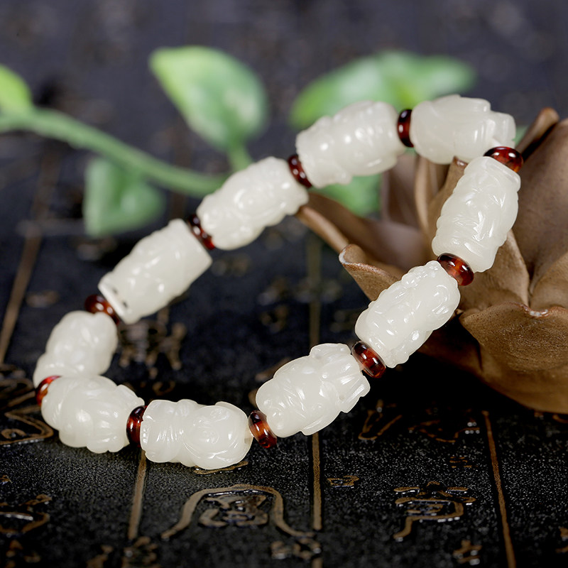 国家级玉雕大师 蒋喜作品 和田玉白玉 遇贵人 手链 29.29克