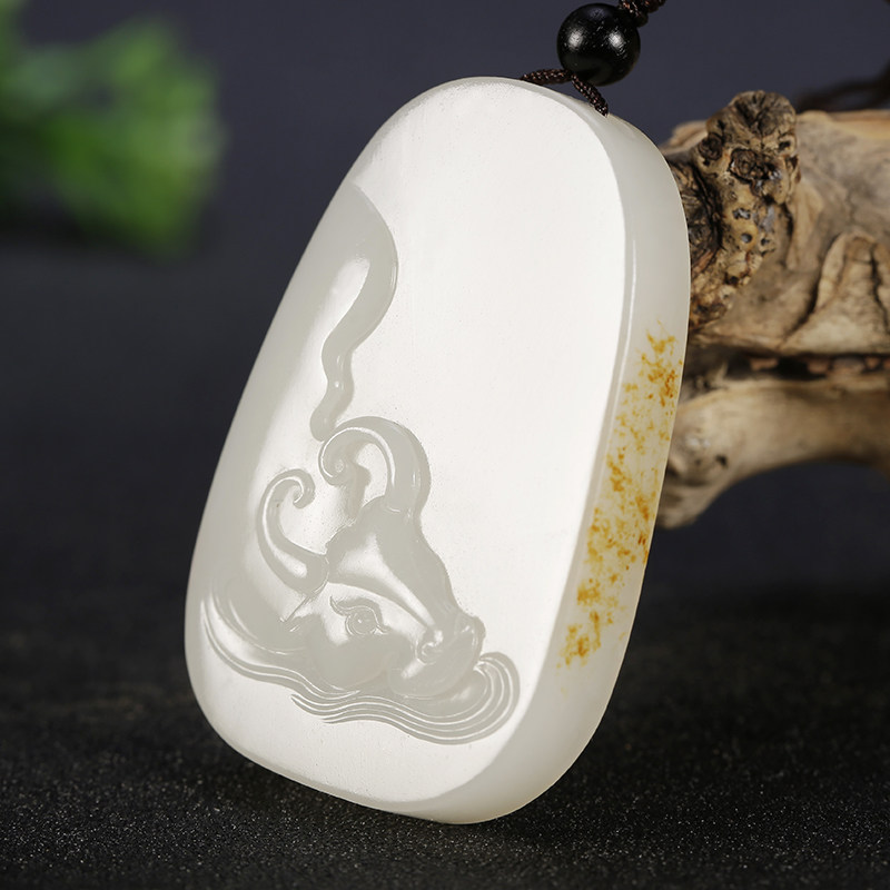 【江苏省玉雕大师 叶清】和田羊脂玉 牛气冲天 37克 一级细润