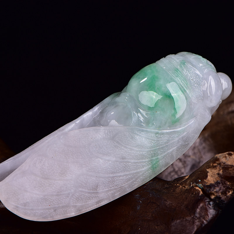 刘时友大师作品【夏蝉】老坑冰糯种翡翠蝉吊坠 42.54g