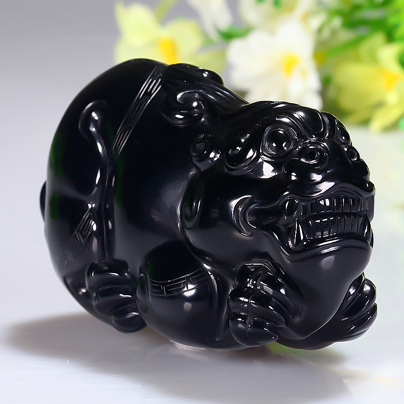 玉石雕刻大师郁志刚工作室作品【貔貅】和田墨玉手把件185.31克