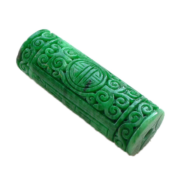 a货翡翠辣绿雕花圆柱吊坠27.05克