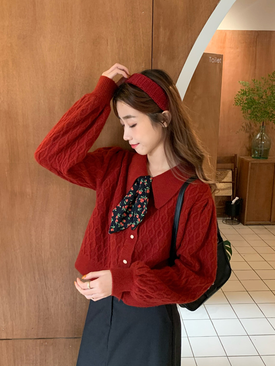 2021秋冬宽松外穿娃娃领短款毛衣开衫慵懒风韩版女红色针织衫外套