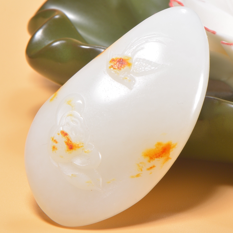 苏州玉雕名家【钱彬祥】作品 和田玉羊脂玉喜事连连挂件 33克